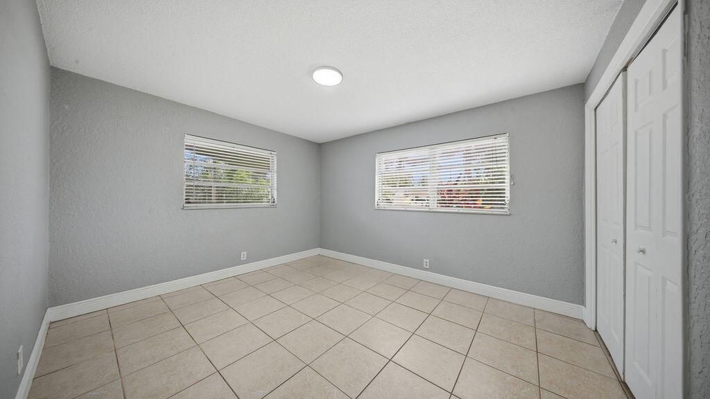 4681-4685 SW 43rd Terrace , Fort Lauderdale, FL 33314 Photo