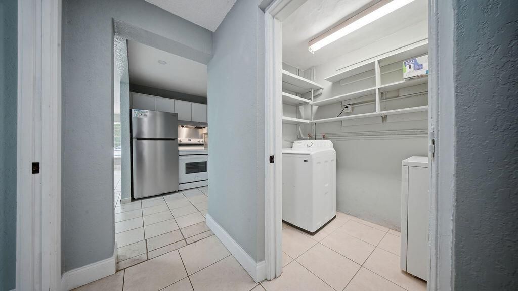4681-4685 SW 43rd Terrace , Fort Lauderdale, FL 33314 Photo
