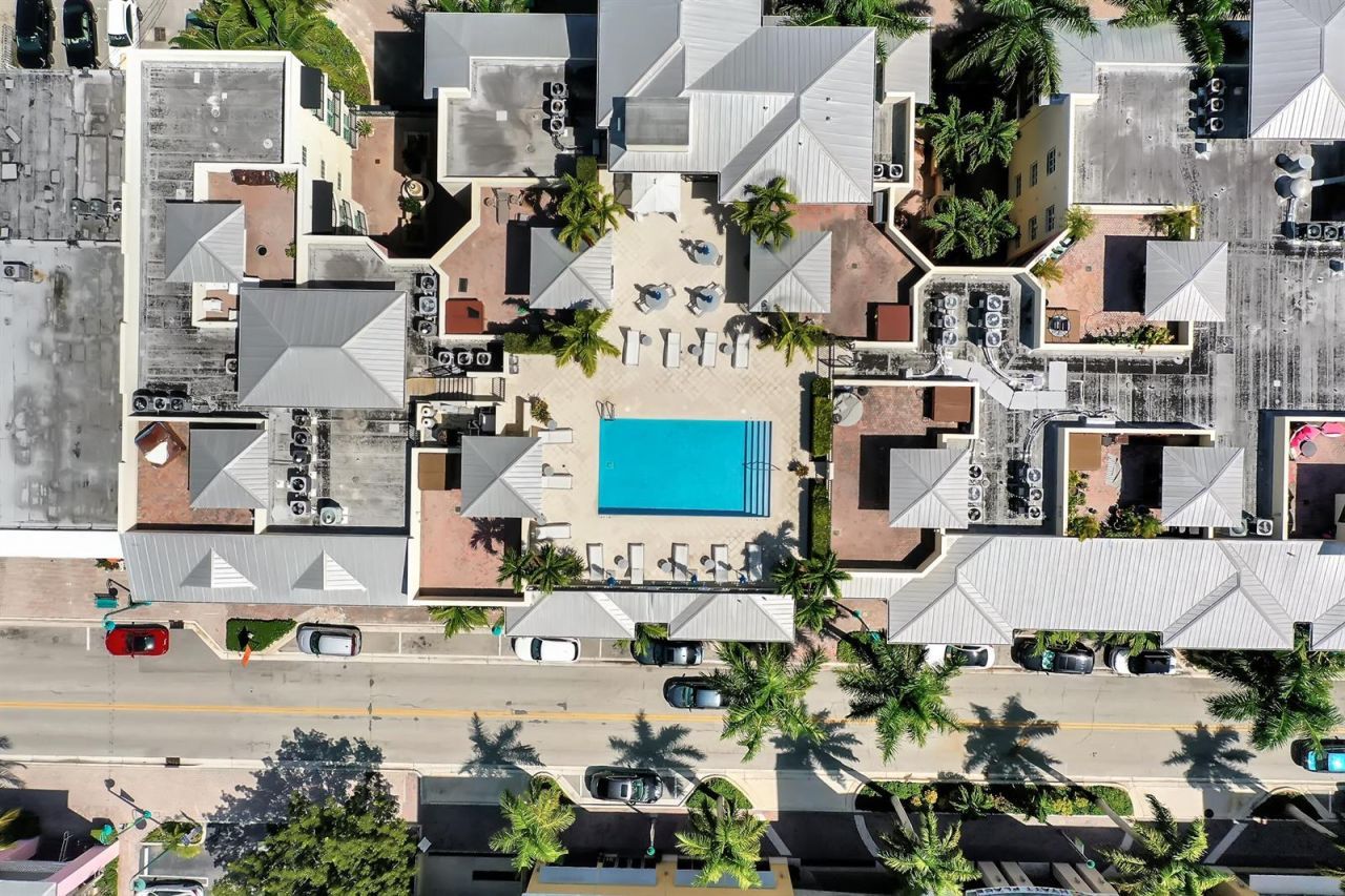 235 NE 1st Street , Unit 413, Delray Beach, FL 33444 Photo