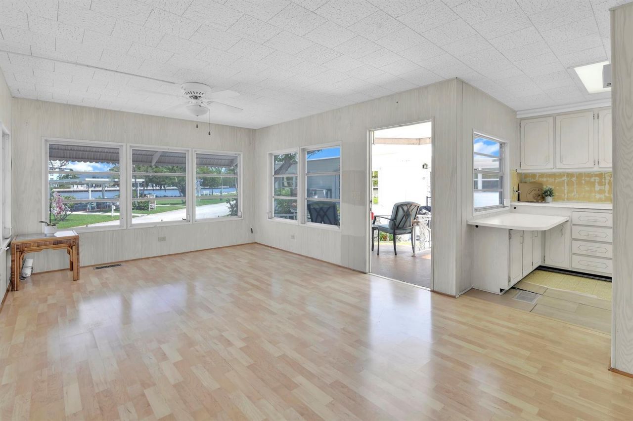 211 Palm Drive, Unit H, Briny Breezes, FL 33435 Photo