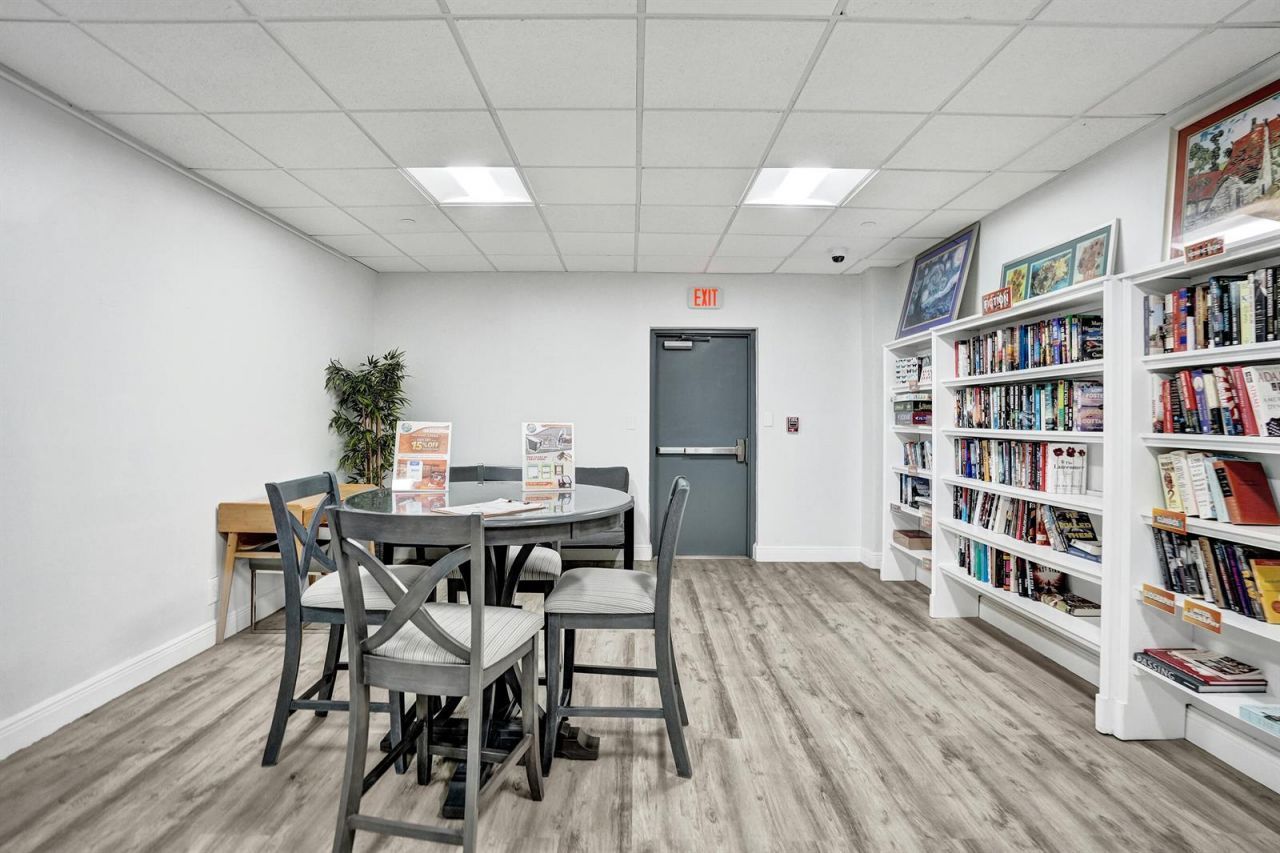 405 N Ocean Boulevard , Unit 305, Pompano Beach, FL 33062 Photo
