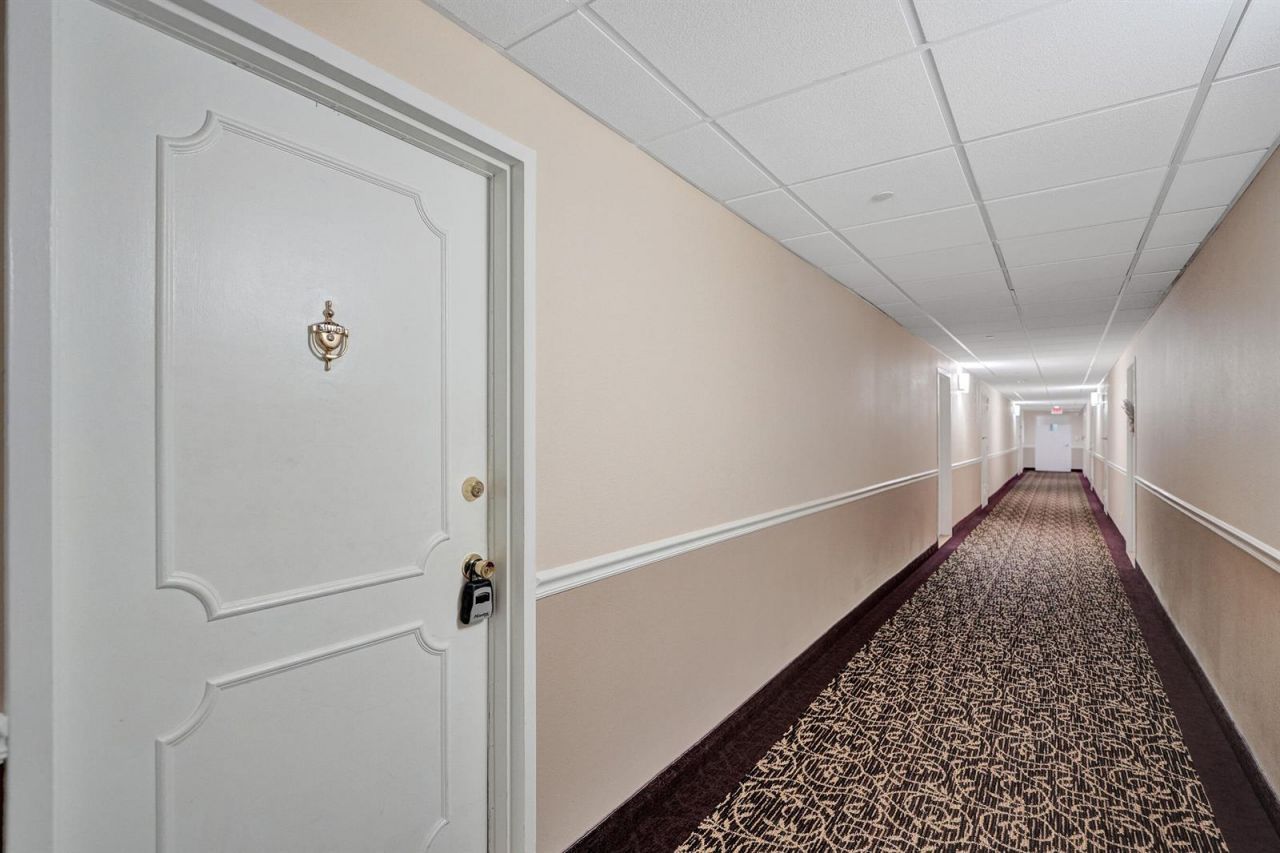 405 N Ocean Boulevard , Unit 305, Pompano Beach, FL 33062 Photo