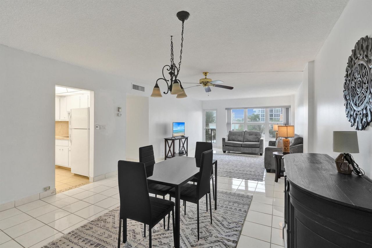 405 N Ocean Boulevard , Unit 305, Pompano Beach, FL 33062 Photo