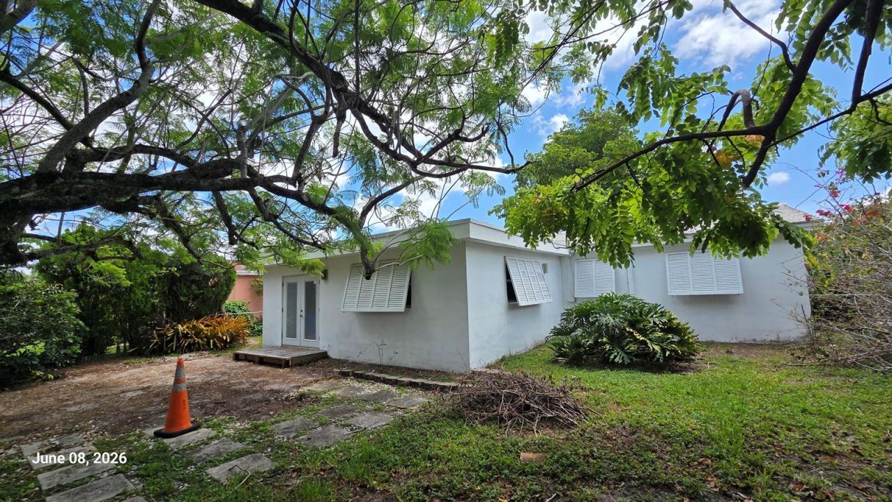 2000 N 31st Avenue , Hollywood, FL 33021 Photo