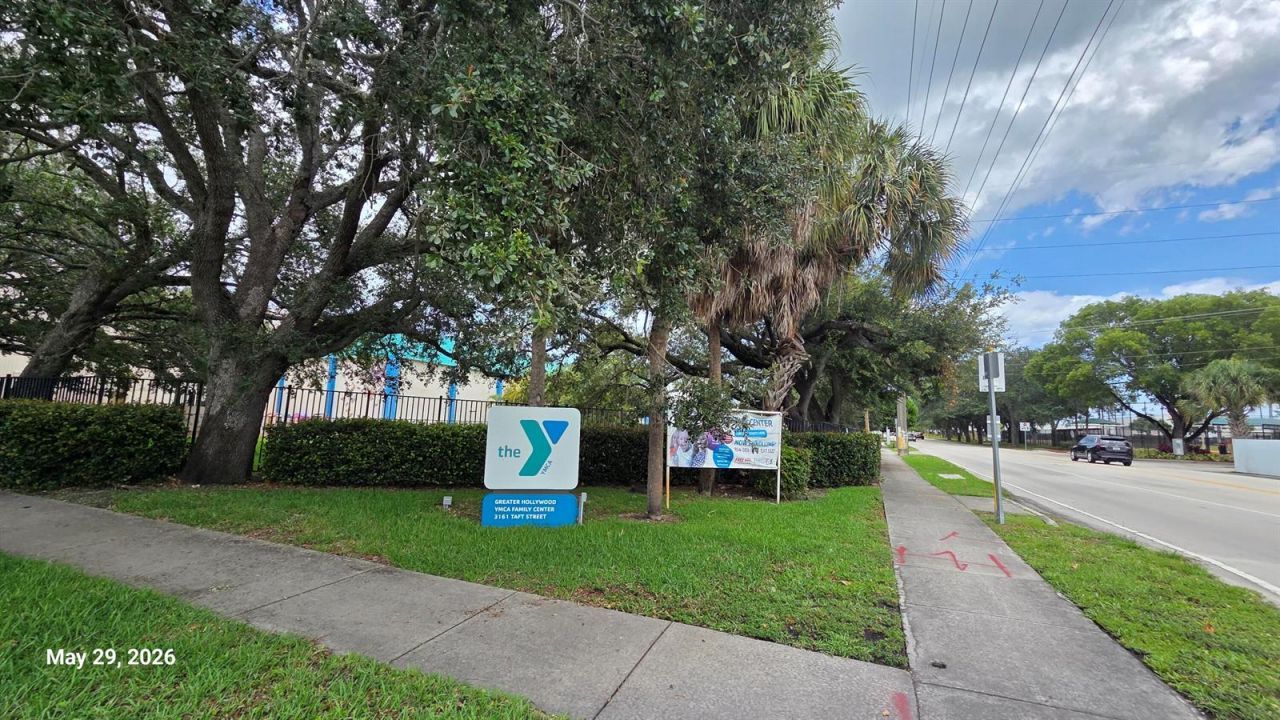 2000 N 31st Avenue , Hollywood, FL 33021 Photo