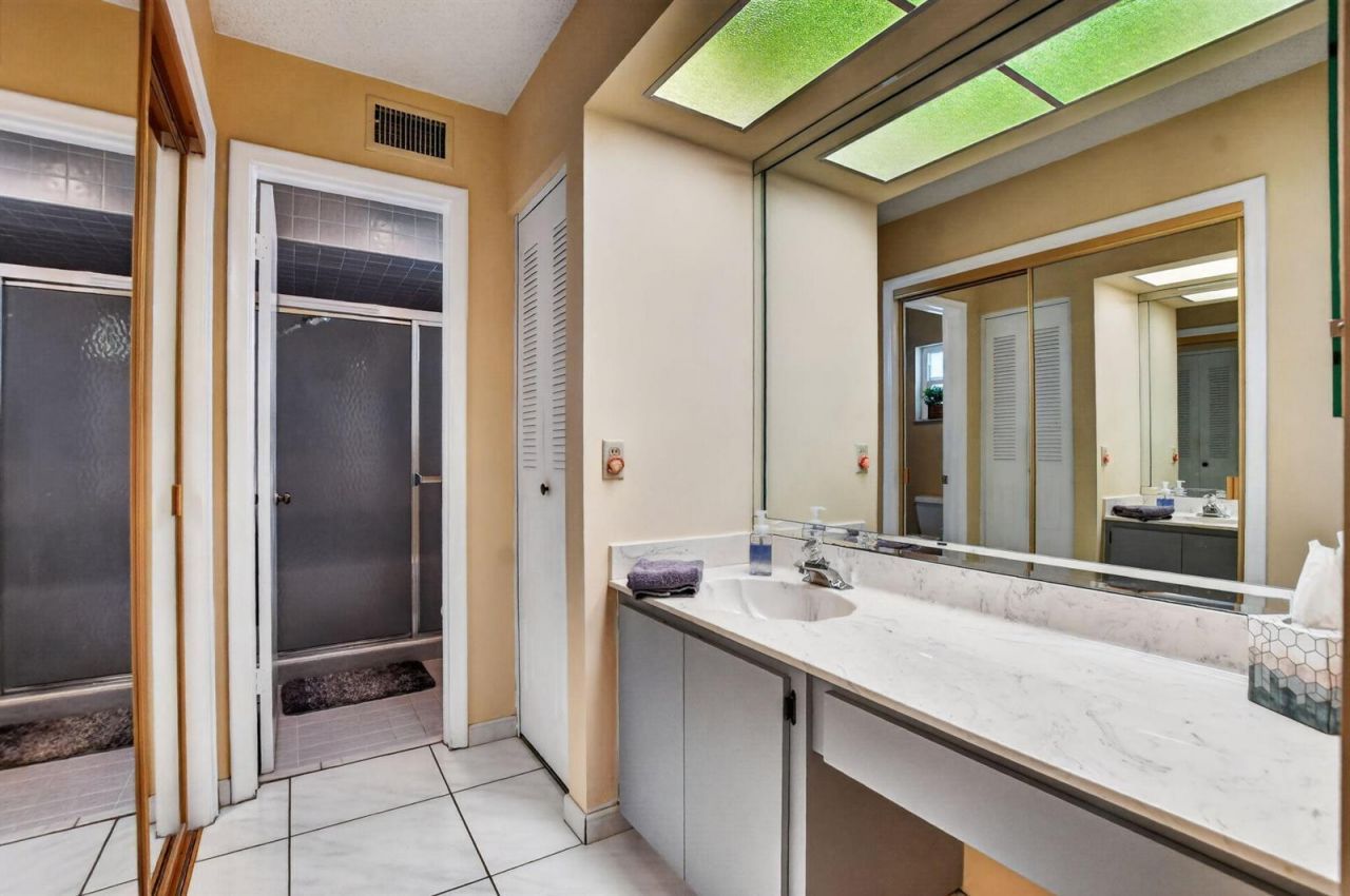 10953 Lake Front Place, Boca Raton, FL 33498 Photo
