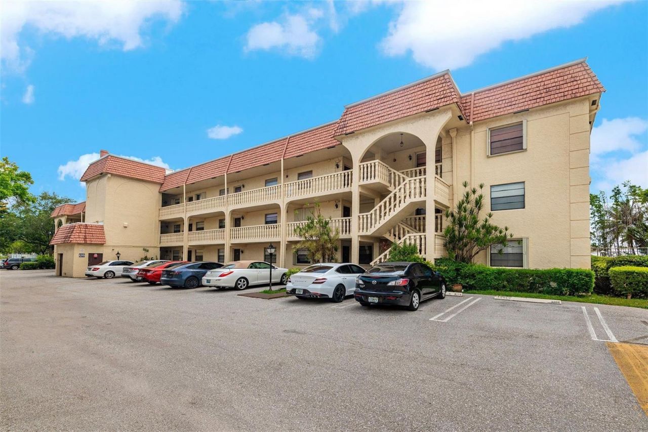 128 S Cypress Road , Unit 827, Pompano Beach, FL 33060 Photo