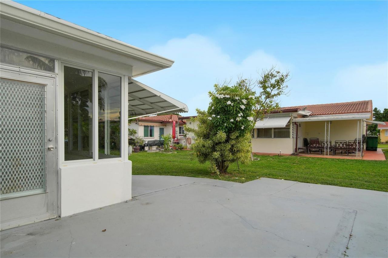 4510 NW 49th Drive , Tamarac, FL 33319 Photo