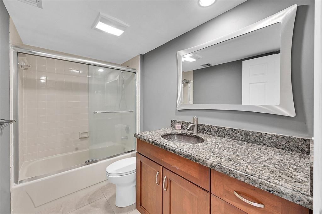6109 Balboa Circle , Unit 305, Boca Raton, FL 33433 Photo