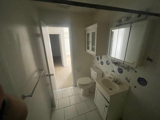 1104 W 24th Street , Riviera Beach, FL 33404 Photo