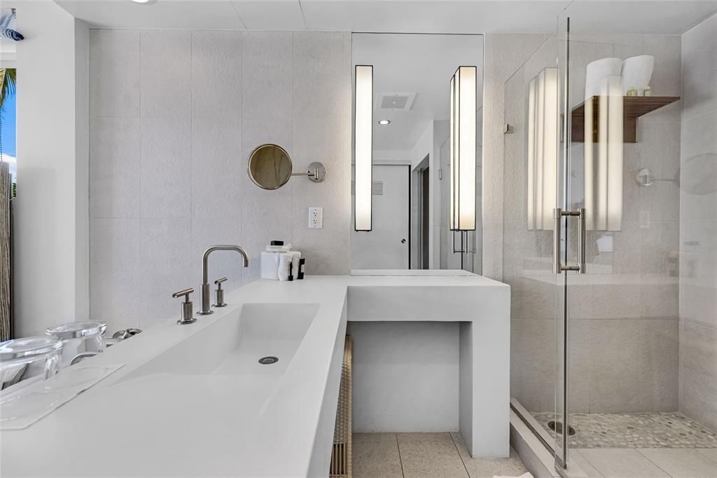 3101 Bayshore Drive , Unit 501, Fort Lauderdale, FL 33304 Photo