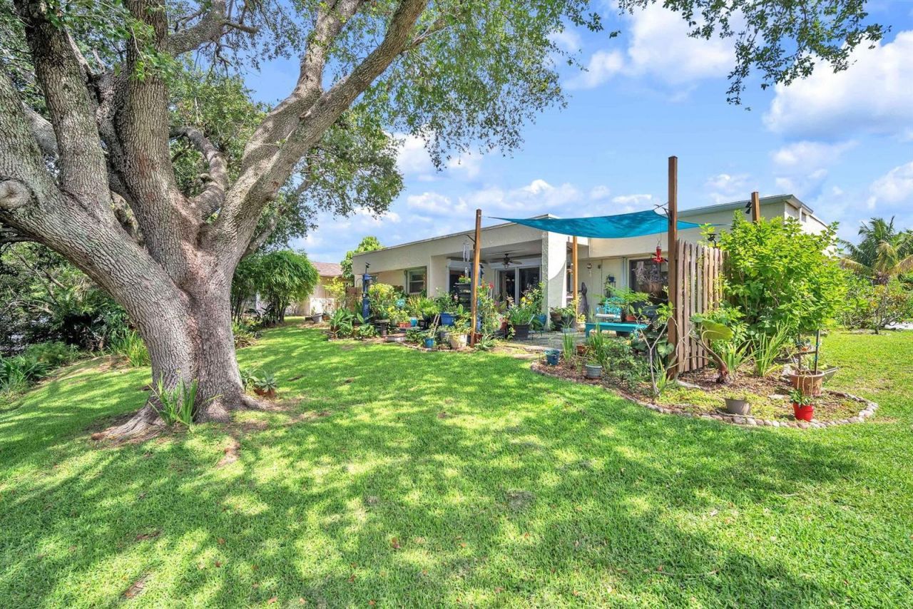7460 SW 42nd Court , Davie, FL 33314 Photo