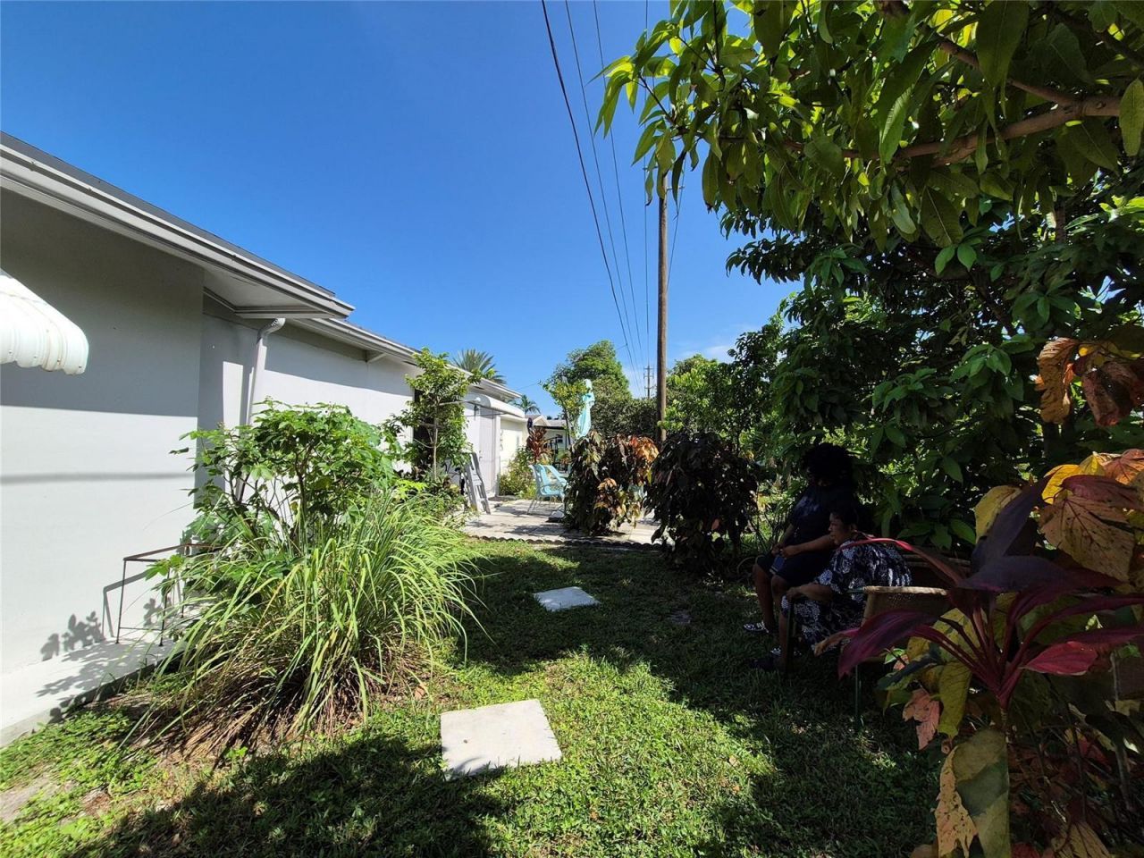1390 NW 70th Lane , Margate, FL 33063 Photo