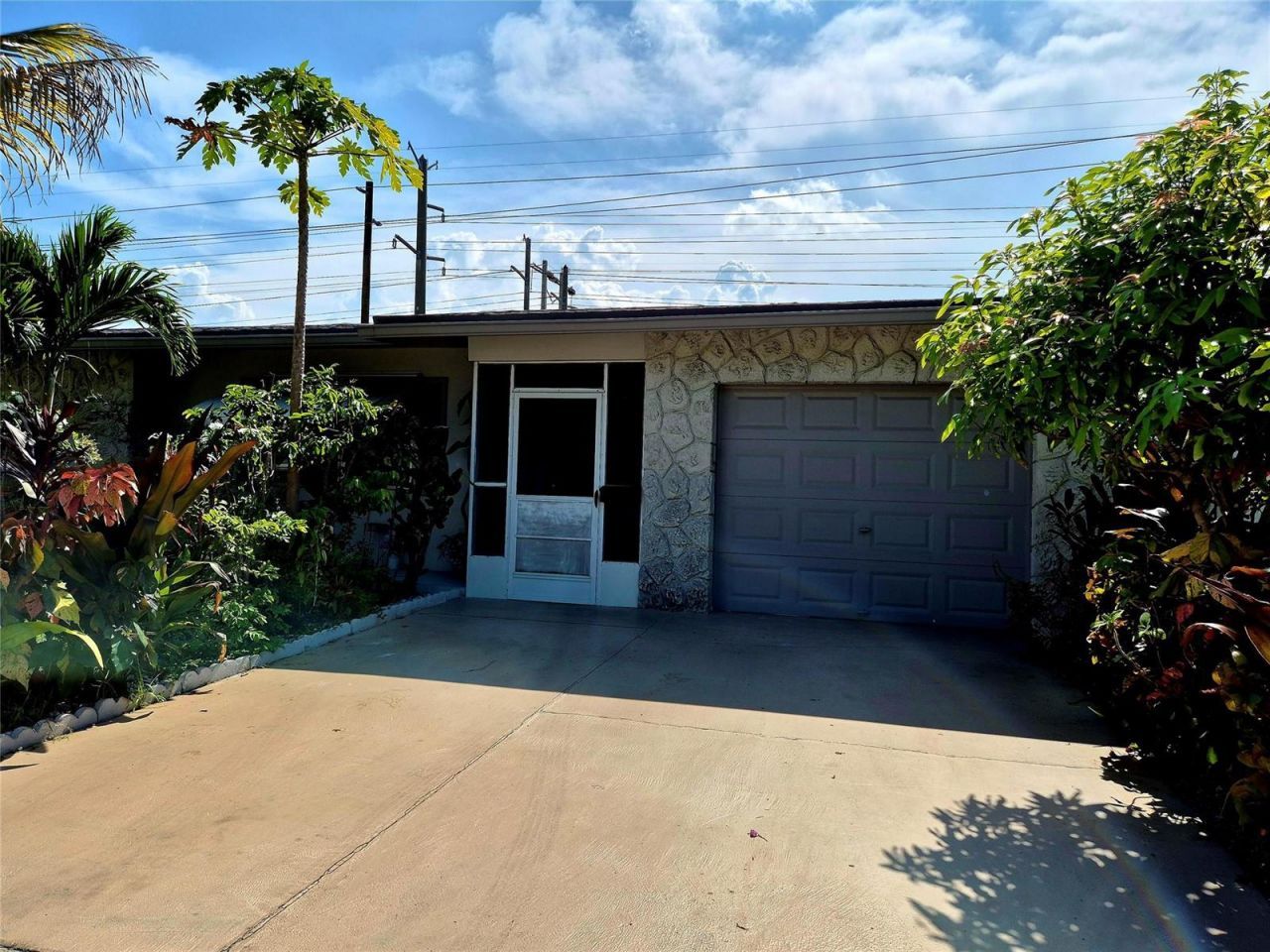 1390 NW 70th Lane , Margate, FL 33063 Photo