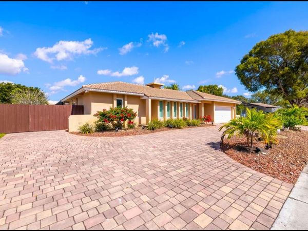 5921 SW 17th Court , Unit 59212, Plantation, FL 33317