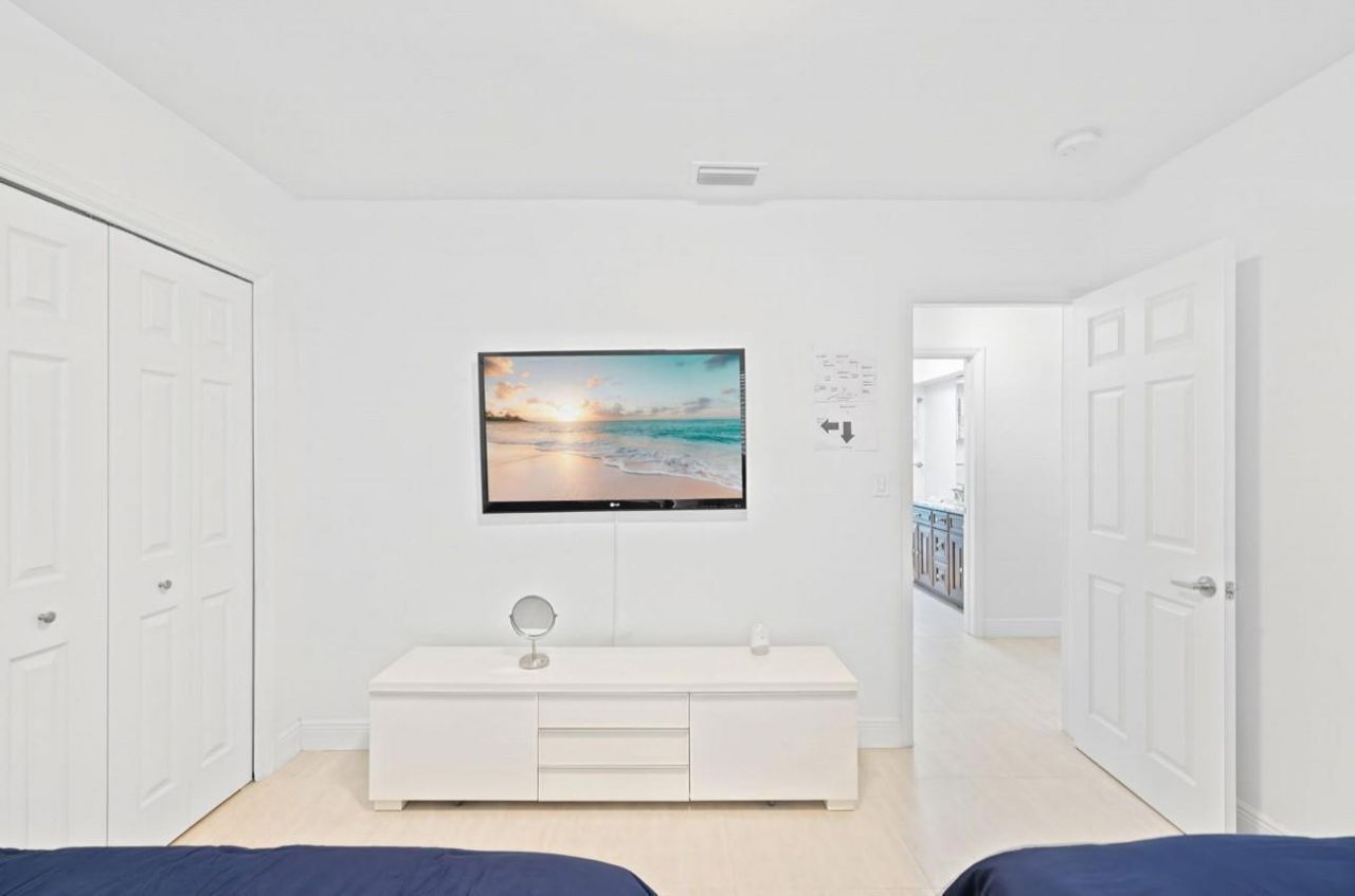 5921 SW 17th Court , Unit 59212, Plantation, FL 33317 Photo