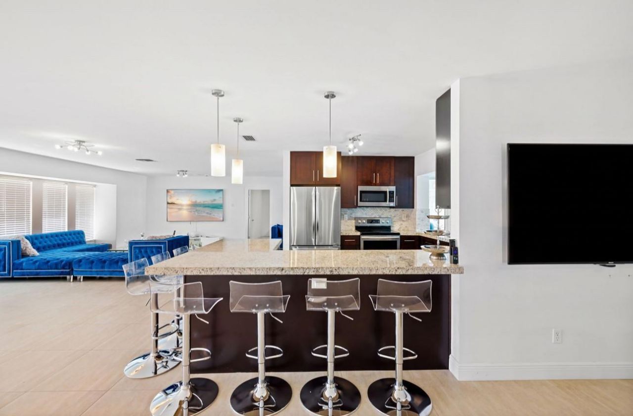 5921 SW 17th Court , Unit 59212, Plantation, FL 33317 Photo