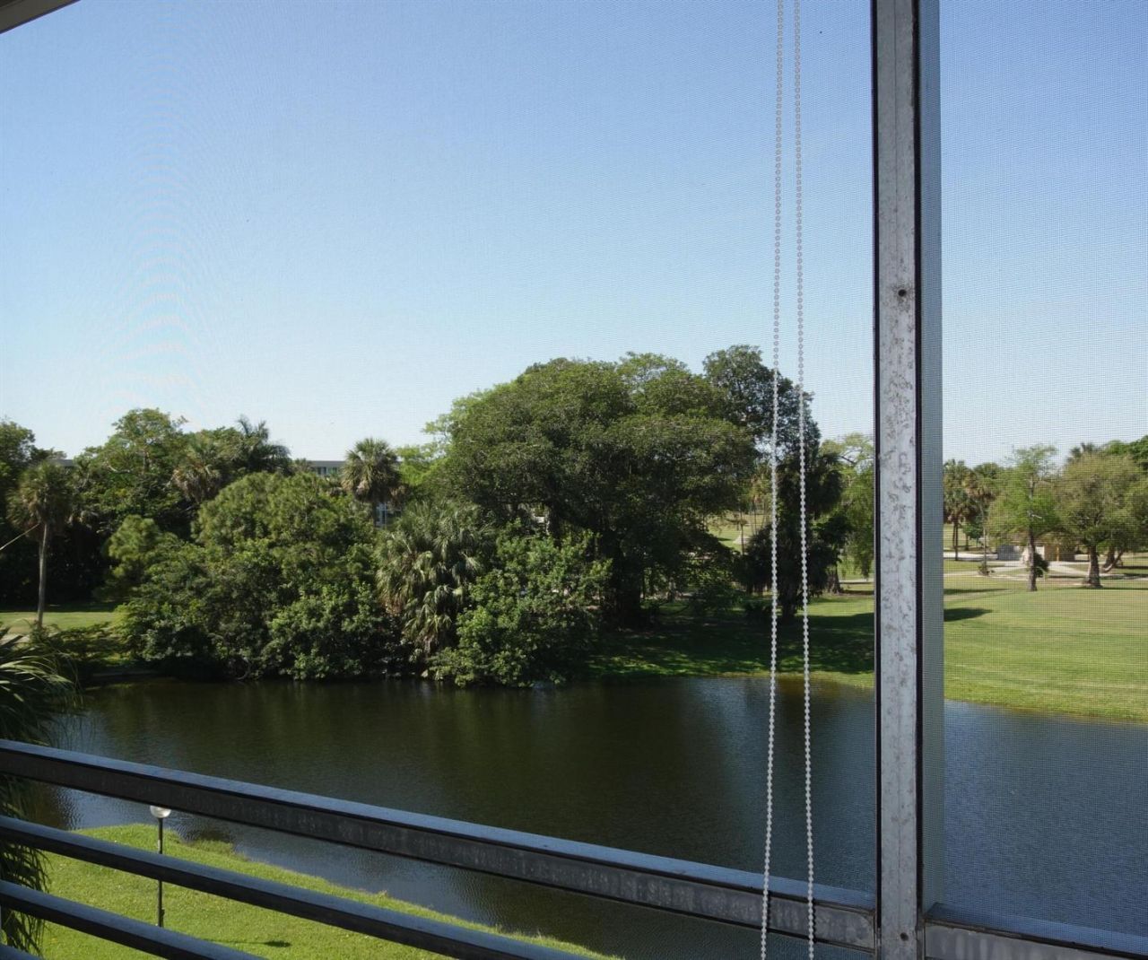3507 Oaks Way , Unit 307, Pompano Beach, FL 33069 Photo