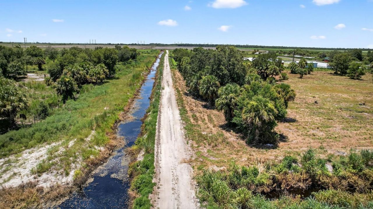 Xx Xx Bedu Court , Loxahatchee, FL 33470 Photo