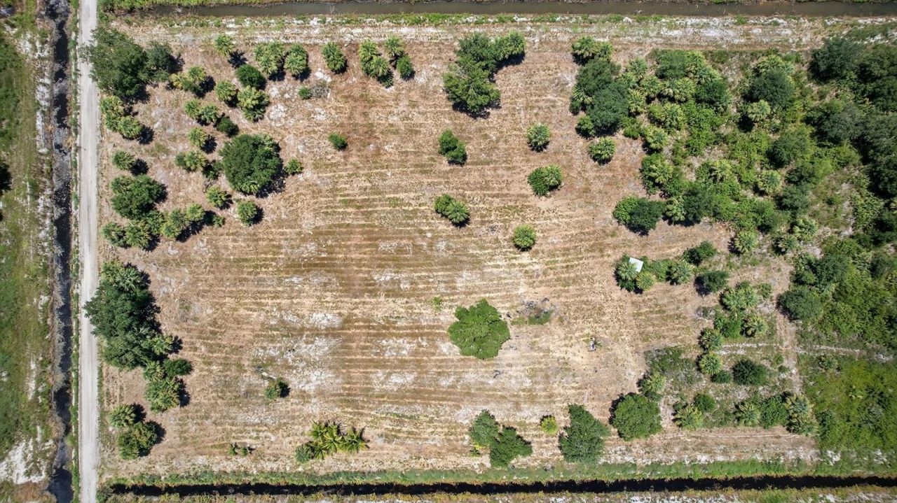 Xx Xx Bedu Court , Loxahatchee, FL 33470 Photo