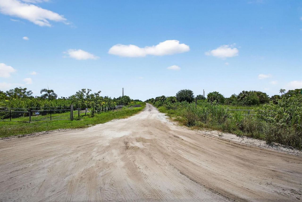Xx Xx Bedu Court , Loxahatchee, FL 33470 Photo