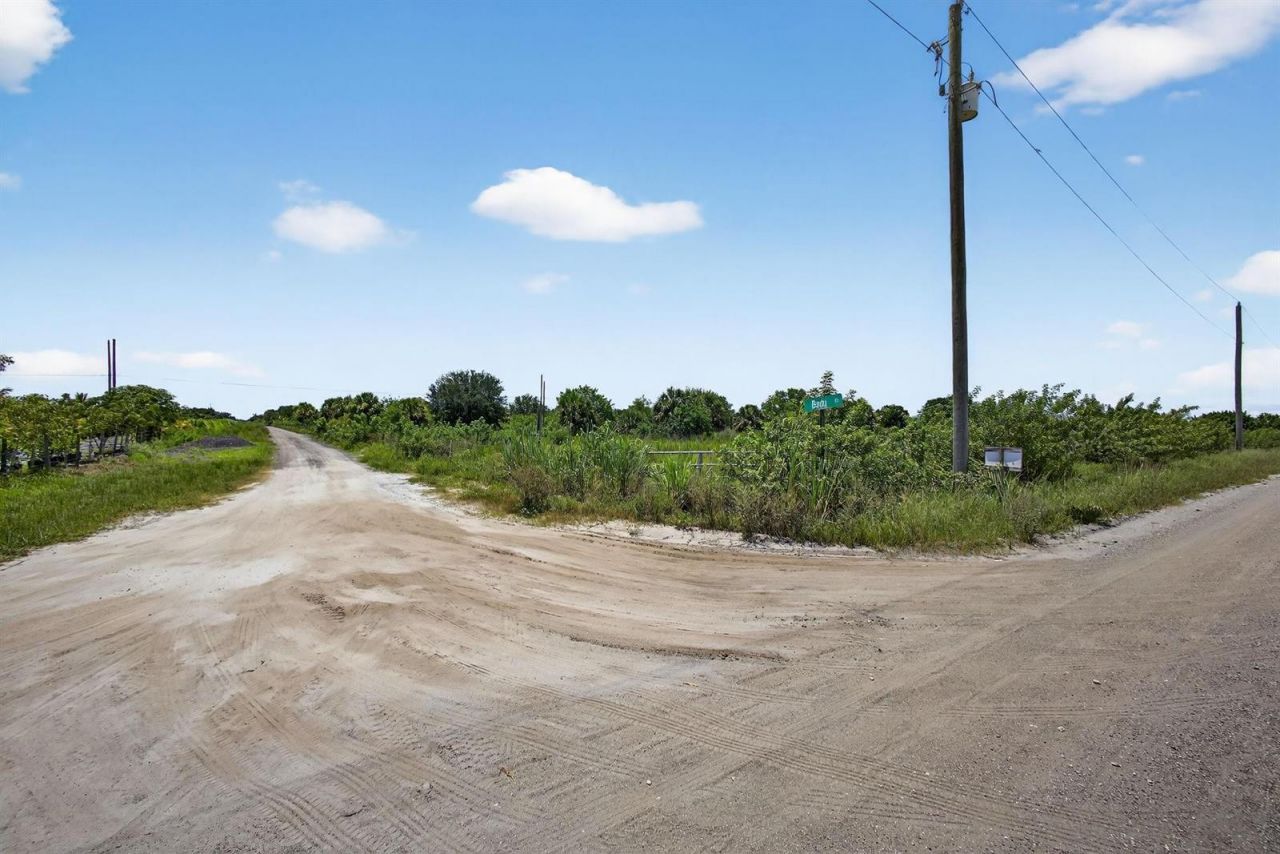 Xx Xx Bedu Court , Loxahatchee, FL 33470 Photo