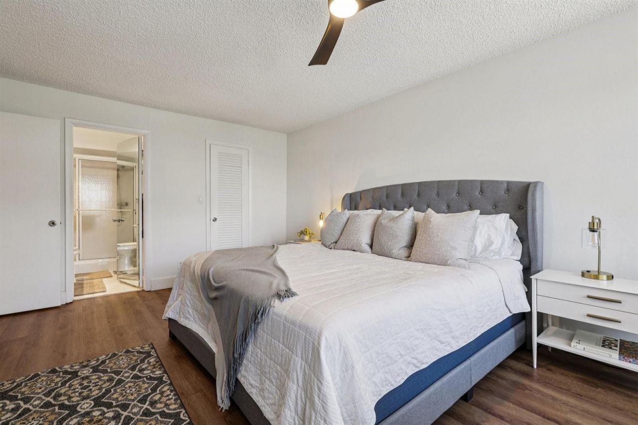 133 N Pompano Beach Boulevard , Unit 210, Pompano Beach, FL 33062 Photo