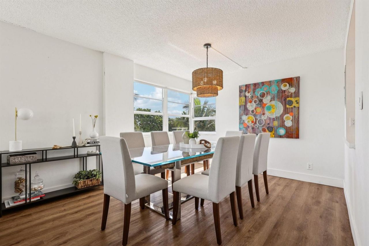 133 N Pompano Beach Boulevard , Unit 210, Pompano Beach, FL 33062 Photo