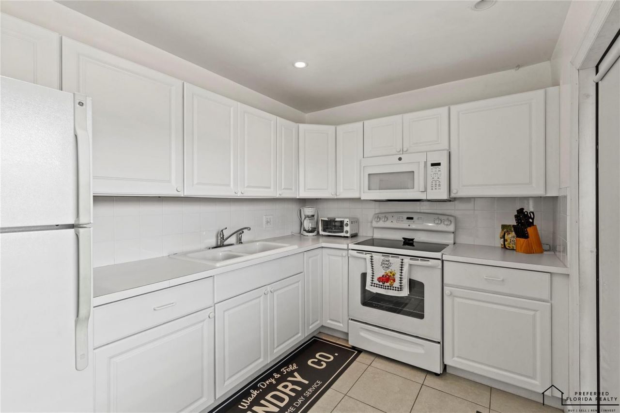 4191 NW 41st Street , Unit 316, Lauderdale Lakes, FL 33319 Photo