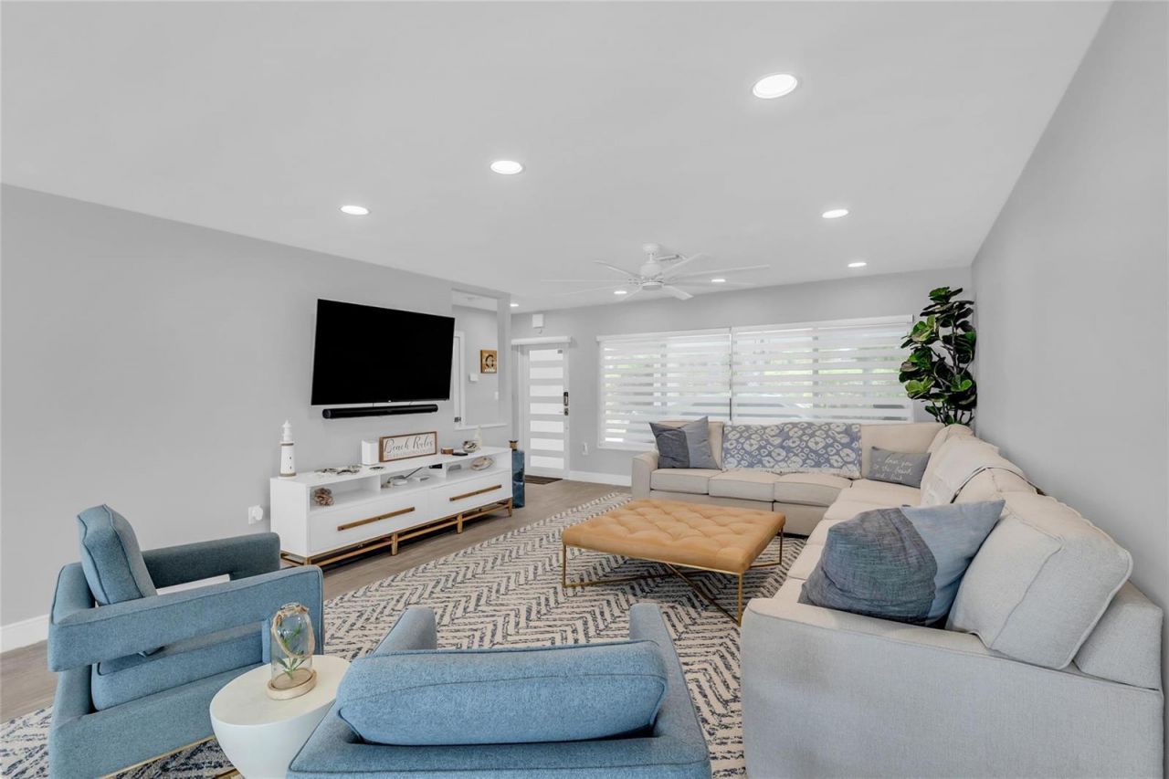 2005 N Riverside Drive , Pompano Beach, FL 33062 Photo