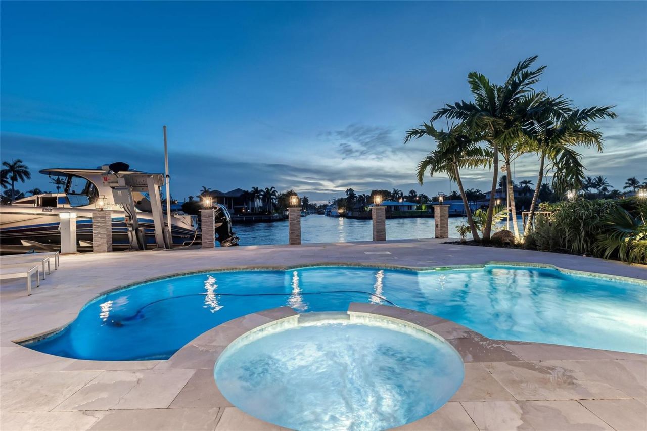 2005 N Riverside Drive , Pompano Beach, FL 33062 Photo
