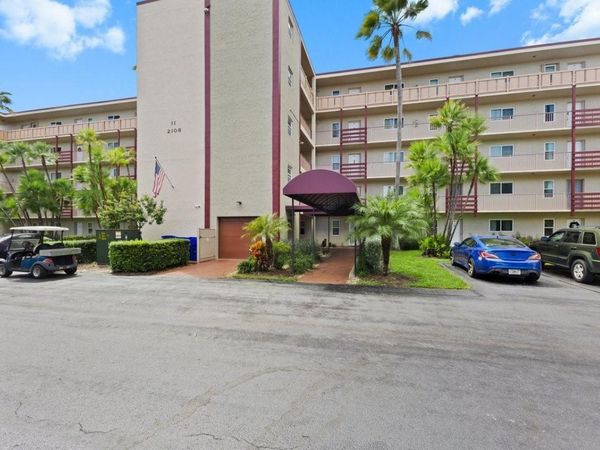 2106 S Cypress Bend Drive , Unit 506, Pompano Beach, FL 33069