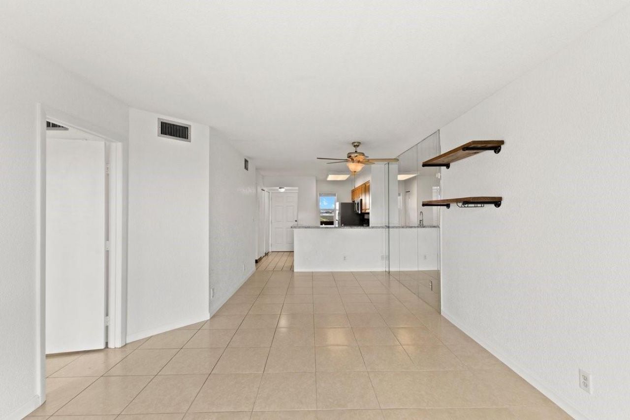 2106 S Cypress Bend Drive , Unit 506, Pompano Beach, FL 33069 Photo