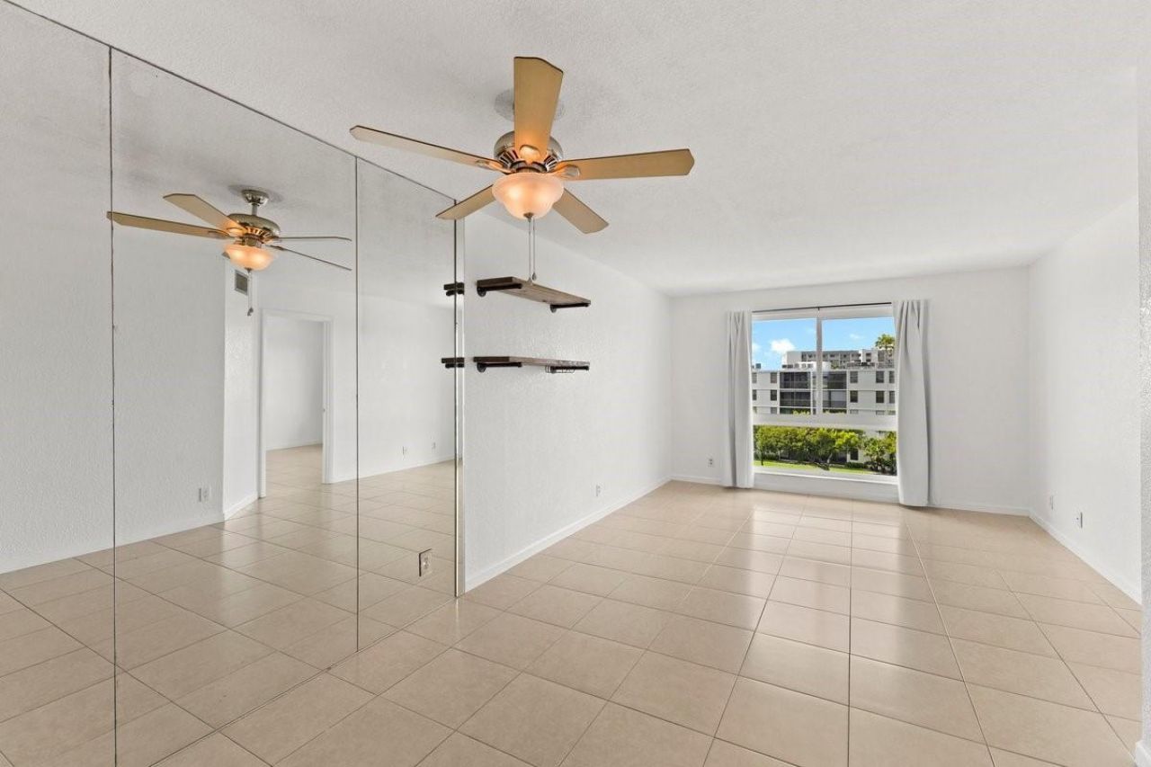 2106 S Cypress Bend Drive , Unit 506, Pompano Beach, FL 33069 Photo