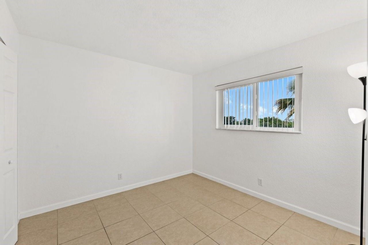 2106 S Cypress Bend Drive , Unit 506, Pompano Beach, FL 33069 Photo