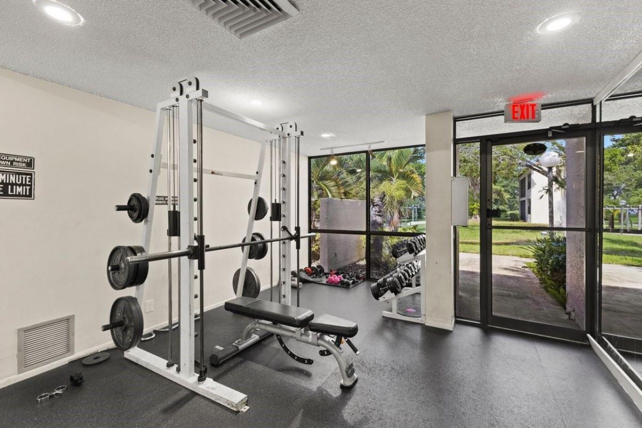 2106 S Cypress Bend Drive , Unit 506, Pompano Beach, FL 33069 Photo