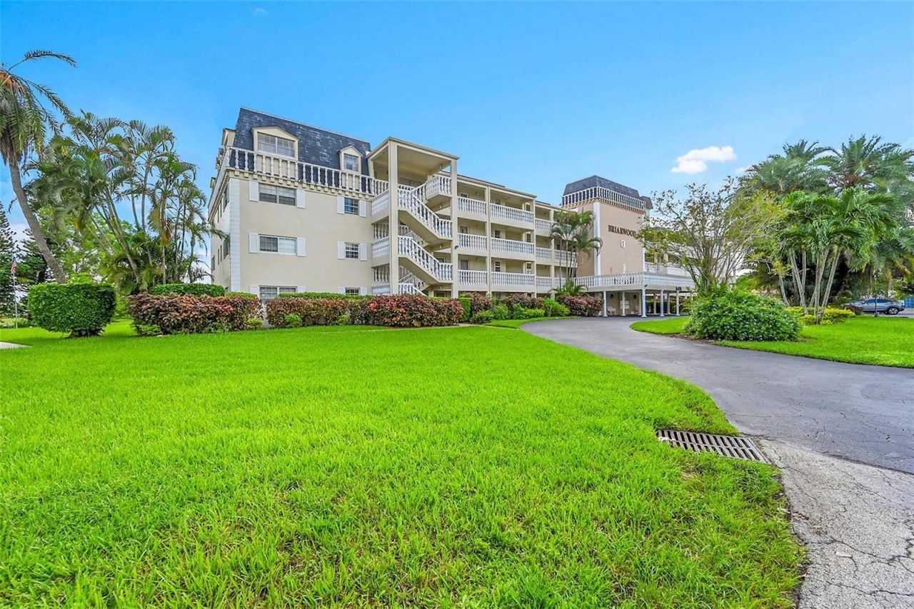 3475 Broken Woods Drive , Unit 401, Coral Springs, FL 33065 Photo