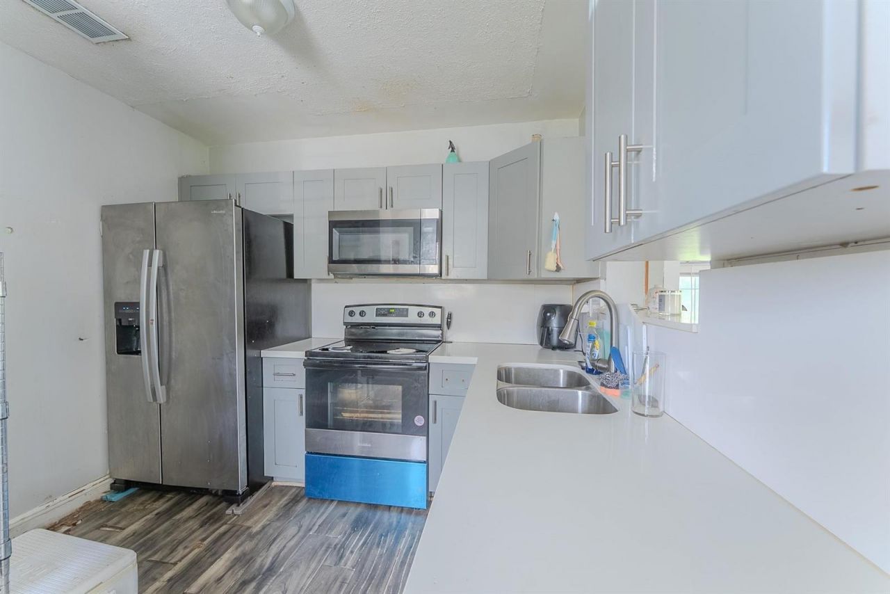 2011 SW 97th Terrace , Miramar, FL 33025 Photo