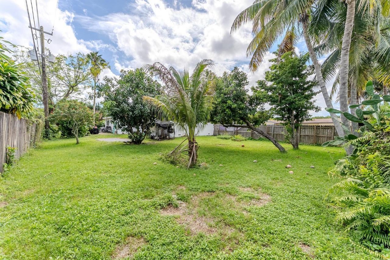 2011 SW 97th Terrace , Miramar, FL 33025 Photo