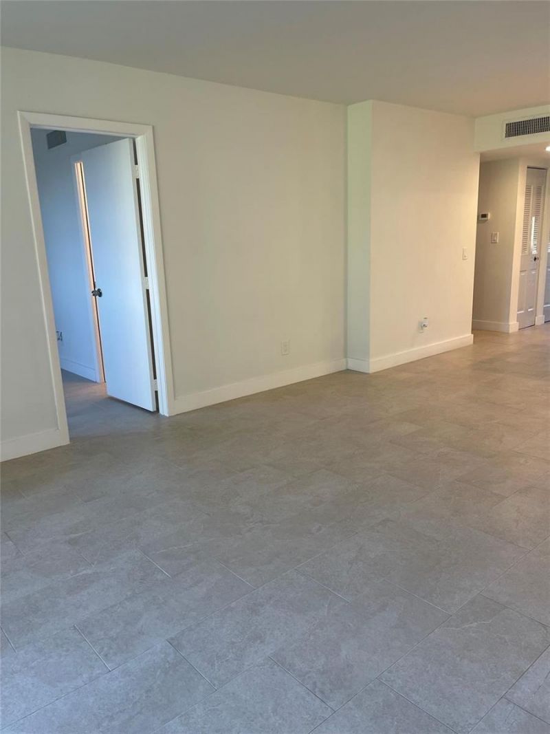 5890 NW 64th Avenue , Unit 103, Fort Lauderdale, FL 33319 Photo