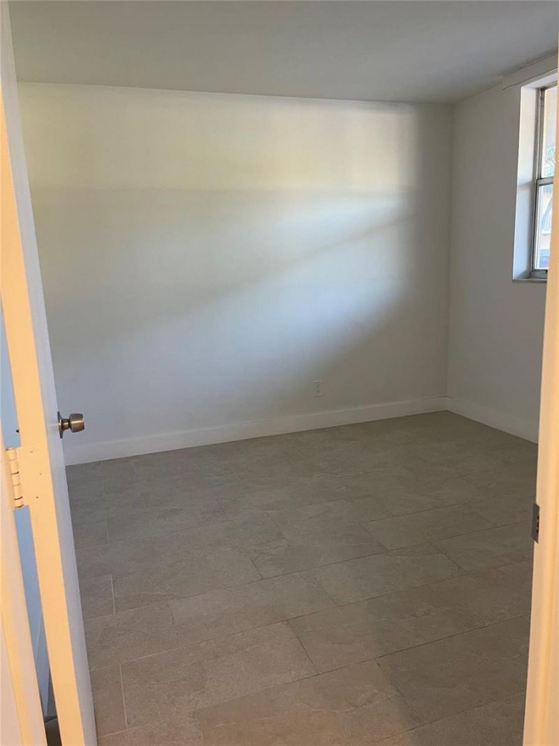 5890 NW 64th Avenue , Unit 103, Fort Lauderdale, FL 33319 Photo