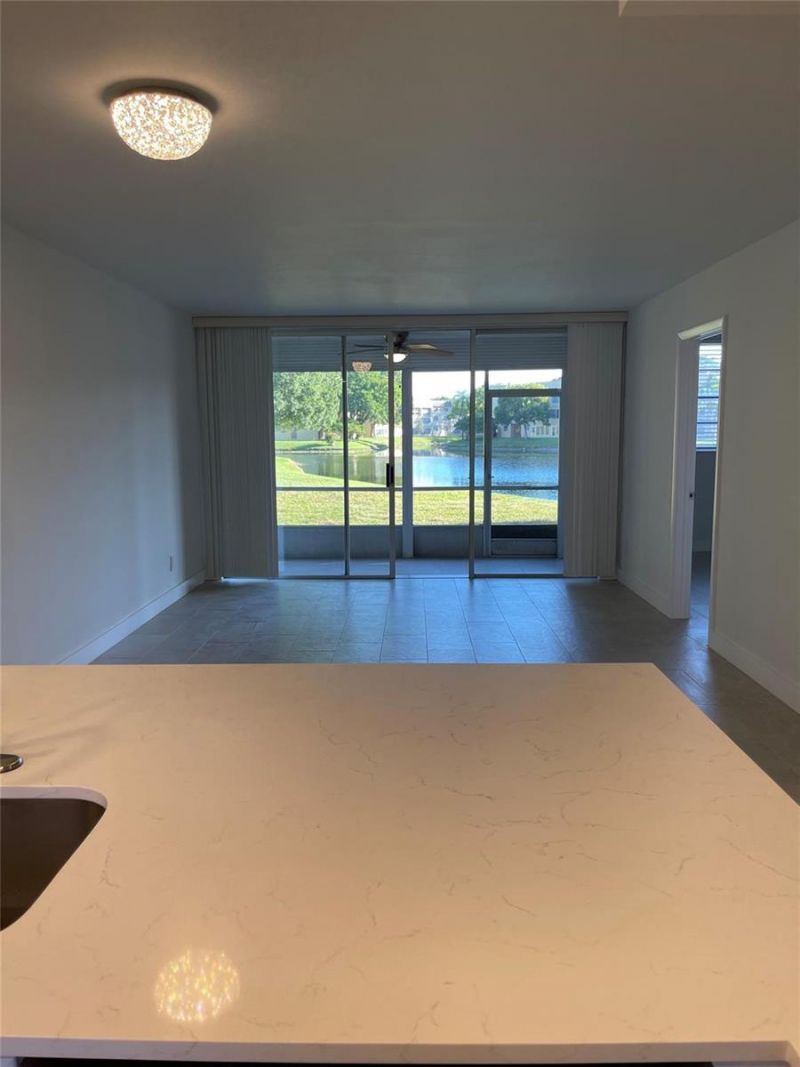 5890 NW 64th Avenue , Unit 103, Fort Lauderdale, FL 33319 Photo