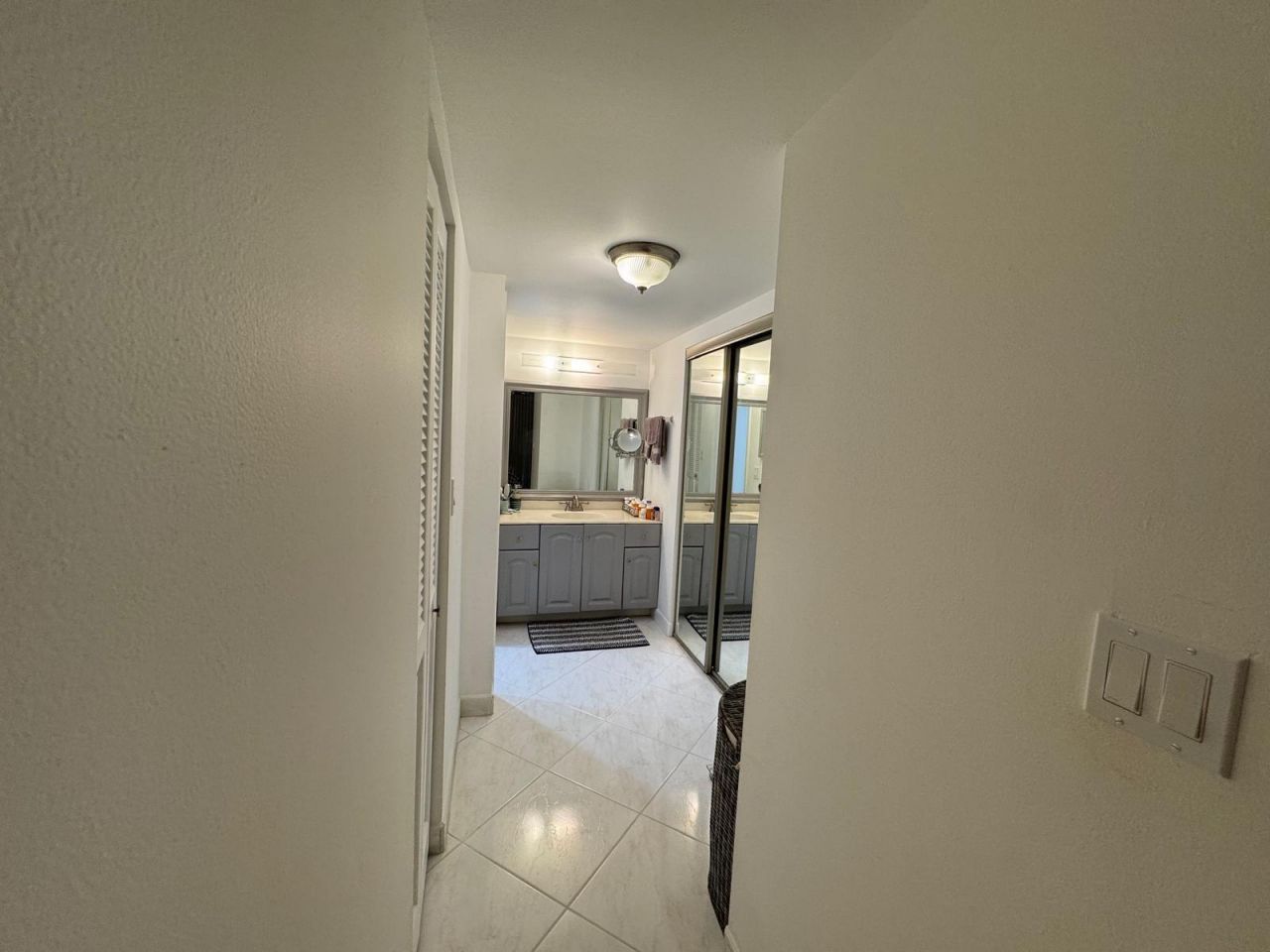 6701 N University Drive , Unit 216, Tamarac, FL 33321 Photo