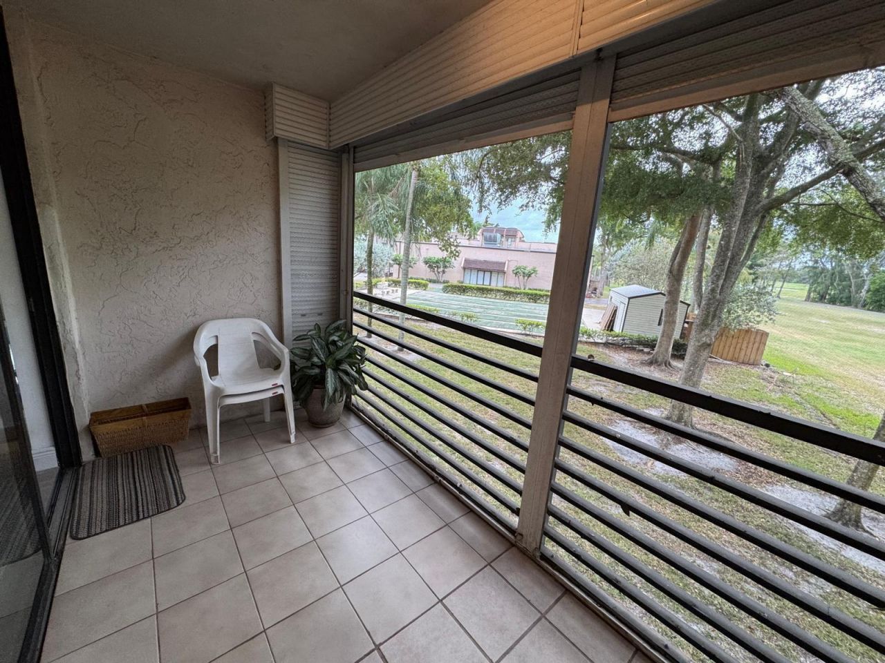 6701 N University Drive , Unit 216, Tamarac, FL 33321 Photo