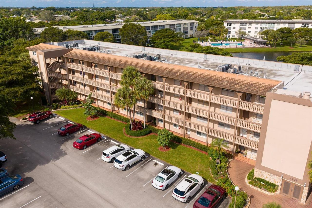 1703 Andros Isle , Unit G4, Coconut Creek, FL 33066 Photo