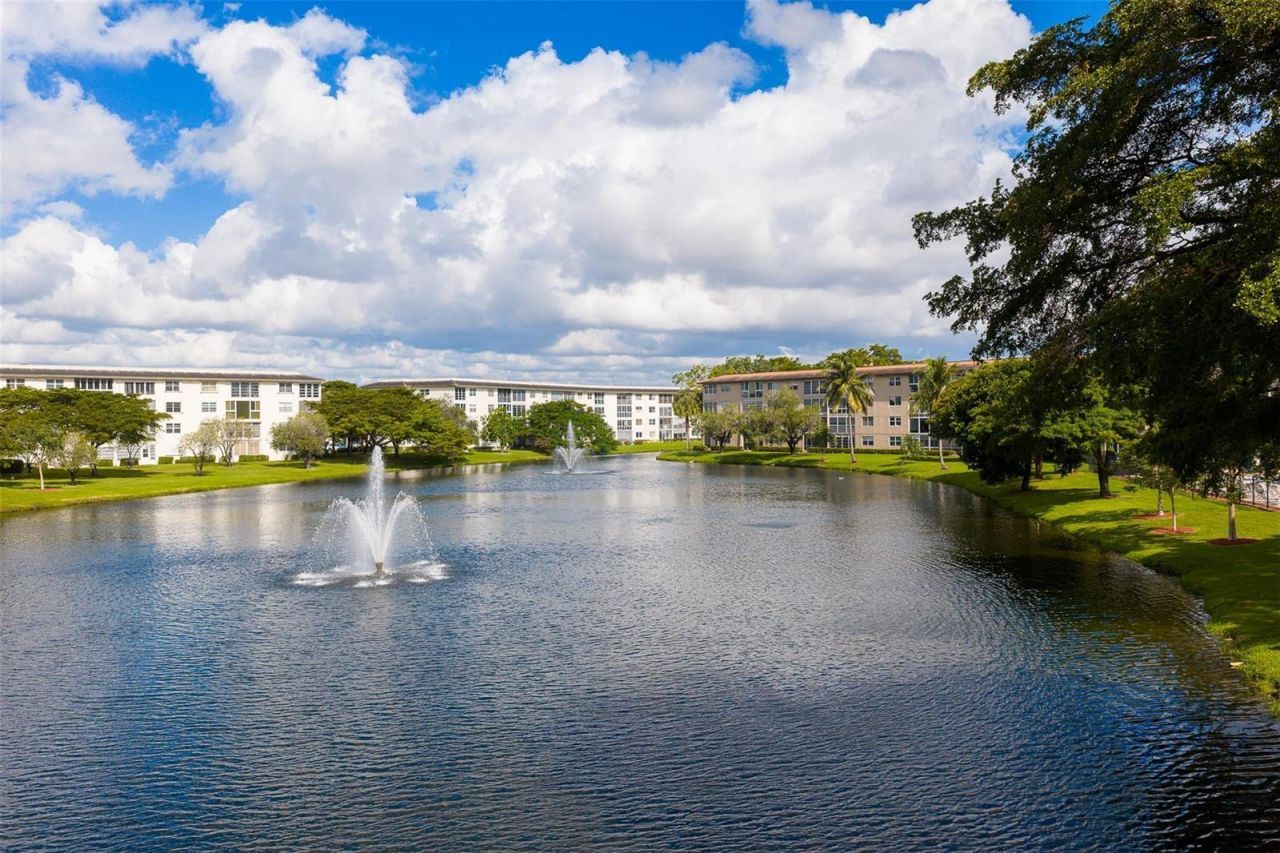 1703 Andros Isle , Unit G4, Coconut Creek, FL 33066 Photo