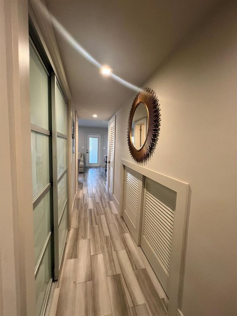 2811 NE 51st Street , Unit 6, Fort Lauderdale, FL 33308 Photo