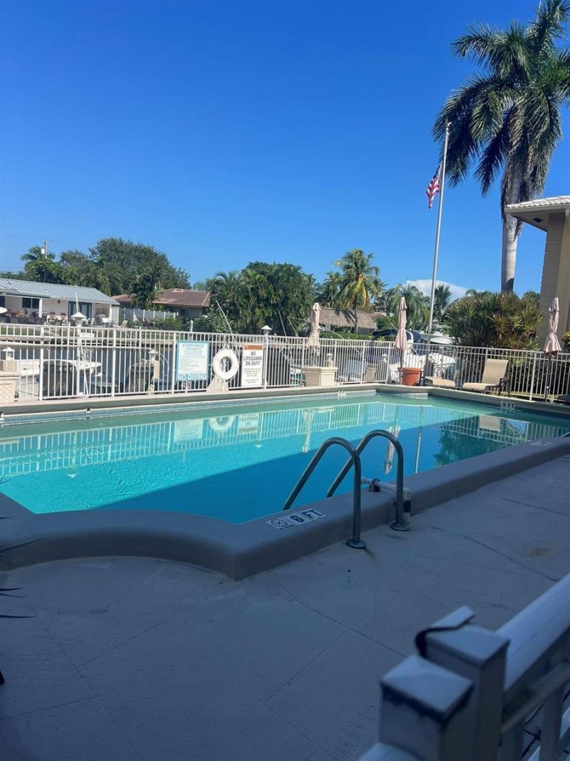 2811 NE 51st Street , Unit 6, Fort Lauderdale, FL 33308 Photo