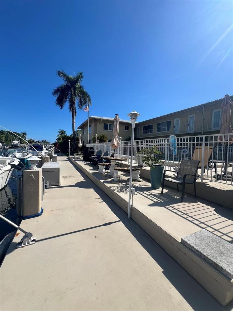 2811 NE 51st Street , Unit 6, Fort Lauderdale, FL 33308 Photo
