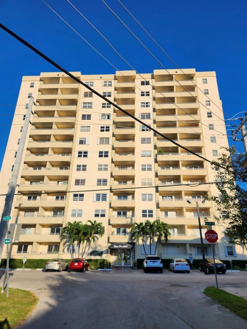 900 NE 18th Avenue , Unit 602, Fort Lauderdale, FL 33304 Photo